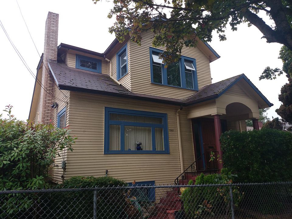 2nd image of 2767 E Yesler Way