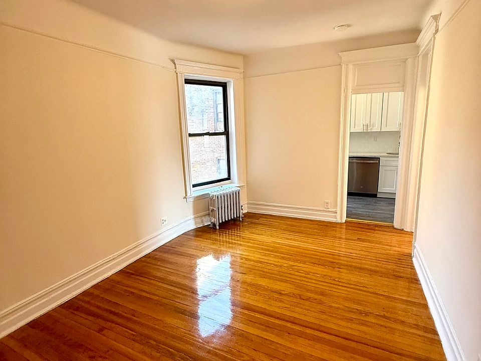 1st image of 3514 28th Ave APT 40