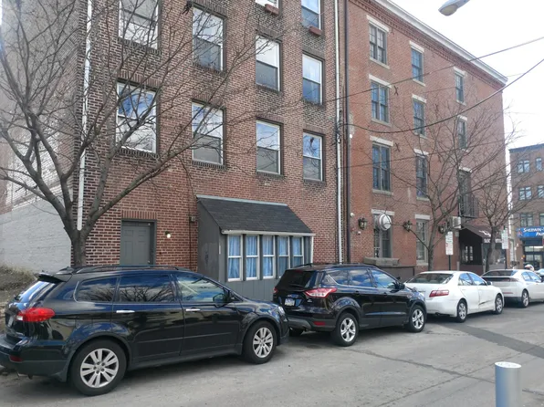 1205 Leopard St #1, Philadelphia, PA 19125