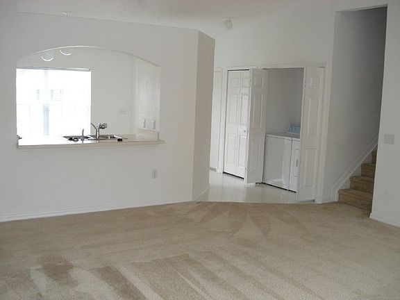 4th image of 3249 Courtland Blvd