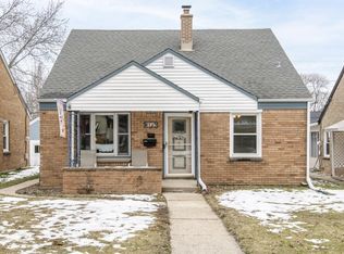 3745 N 86th St, Milwaukee, WI 53222