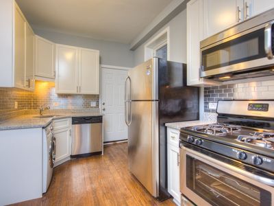 2014 W McLean Ave APT 1, Chicago, IL, 60647