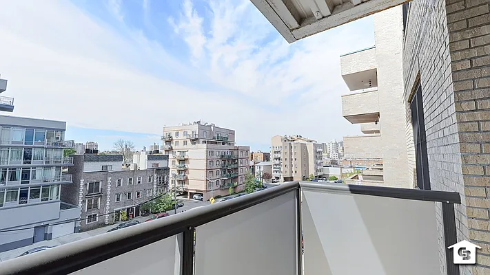 Sold by Coldwell Banker Reliable Real Estate | media 11