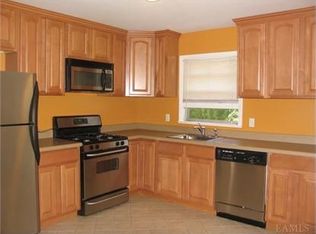 630 Stuart Ave, Mamaroneck, NY 10543