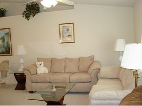 5th image of 3020 E Berwick Ct