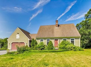 2394 Diamond Hill Rd, Cumberland, RI 02864