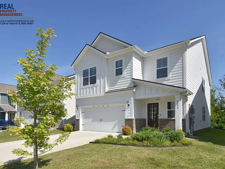 2232 Robert Gwynne Dr — Photo 2