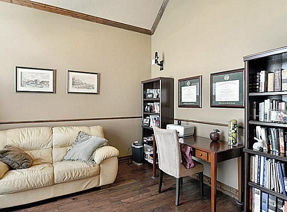 3rd image of 2628 Deer Hollow Dr