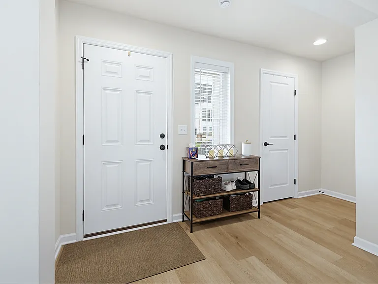 3119 Egreton Rd — Photo 3