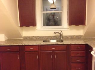 65 Magnolia St, Rumford, RI 02916