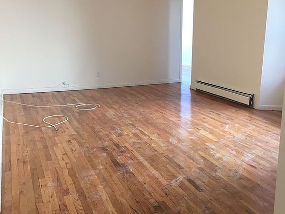 2nd image of 514 Tinton Ave APT 19N