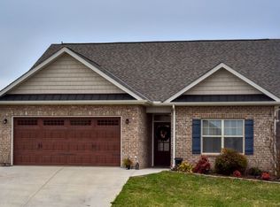 2219 Frewin Ct, Sevierville, TN 37876