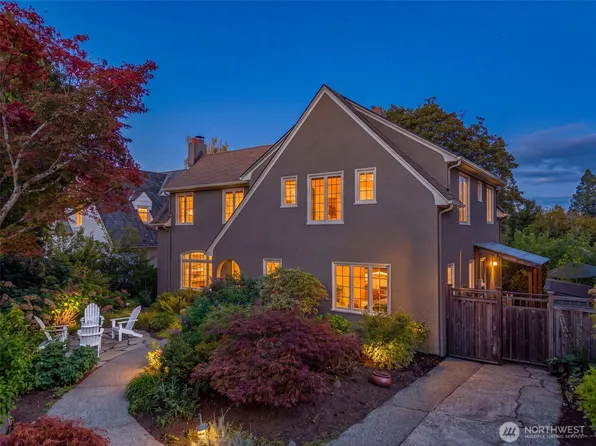 2324 34th Avenue S, Seattle, WA 98144