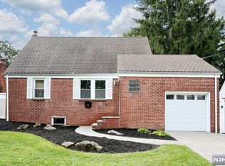 23 Dixon Ave, Dumont, NJ