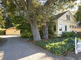 2165 Lone Oak Ave, Napa, CA 94558