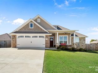 1291 Sundowner Ranch Ave, Prairie Grove, AR 72753