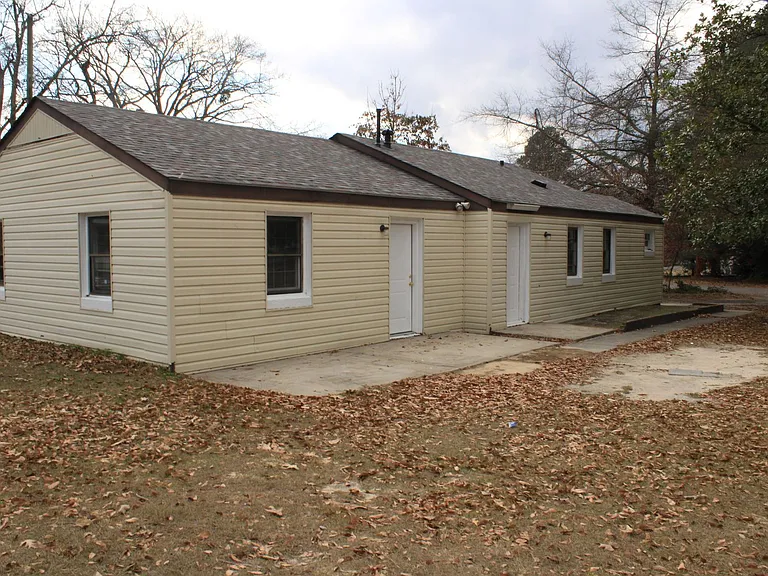301 Jehossee Dr SE — Photo 1