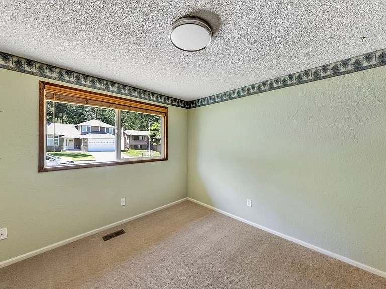 6127 Parkside Dr — Photo 8
