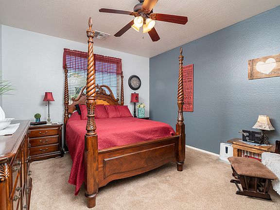 5th image of 26941 N 175th Ln