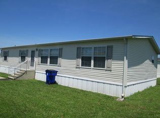 658 Fox Pointe Dr, Dover, DE 19904
