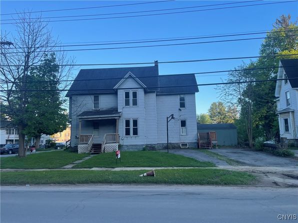 449 N Prospect St, Herkimer, NY 13350