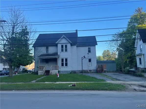 449 N Prospect St, Herkimer, NY 13350