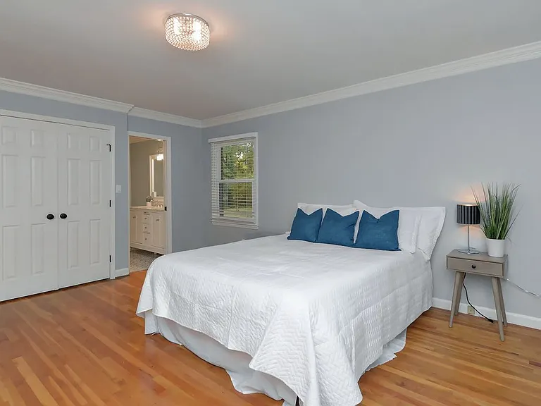 6338 Owenby Ct — Photo 15