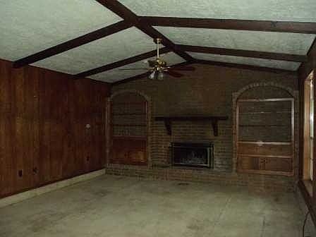 4th image of 113 Tanglewood Dr
