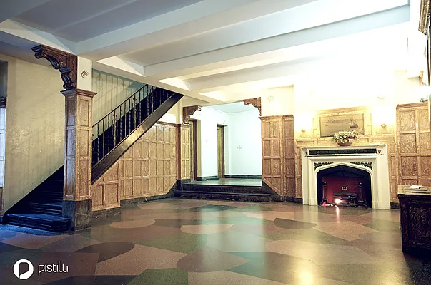 Rented by Pistilli Realty Group | media 20