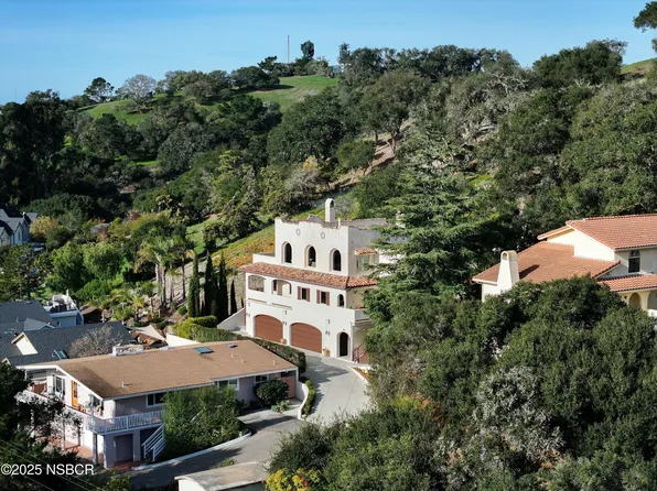 125 Le Point St, Arroyo Grande, CA 93420