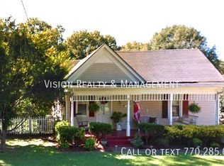 210 Stewart St, Carrollton, GA 30117