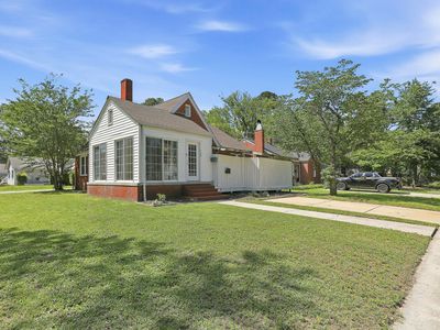 708 S 3rd St, Smithfield, NC, 27577