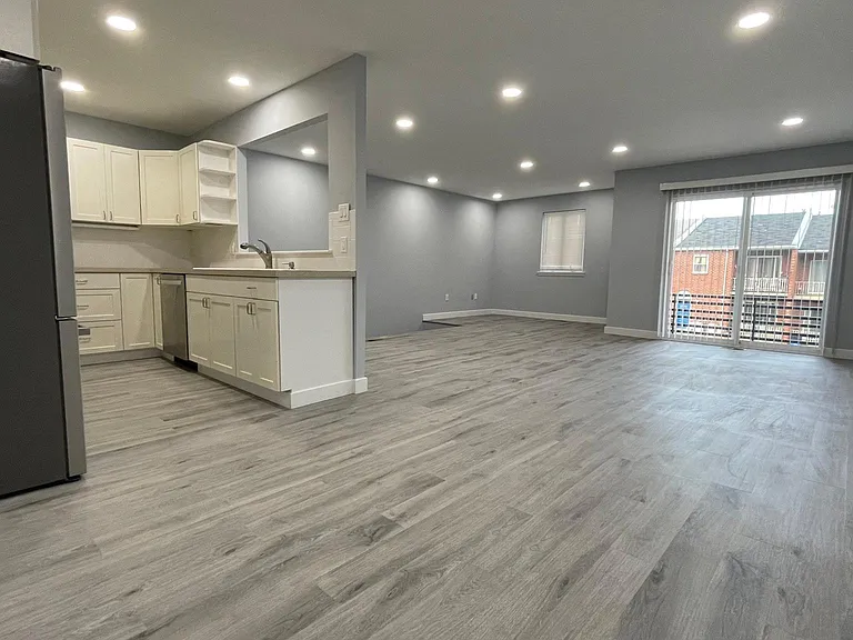 9144 Ellie Dr #B — Photo 4