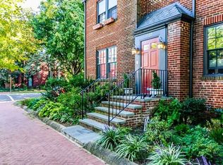 1127 C St SE #3, Washington, DC 20003