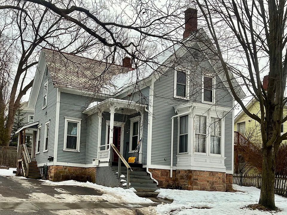 1st image of 520-522 Saint Paul St #520