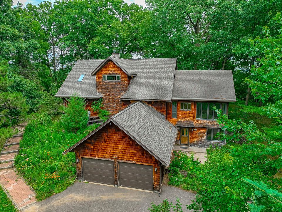 1st image of 619 Grandview Heights Ct