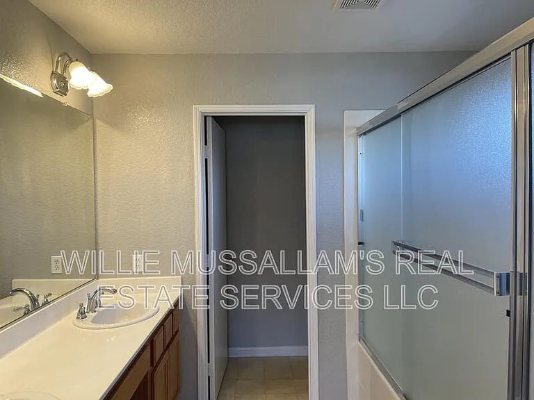 4117 Rogers Canyon Rd — Photo 18