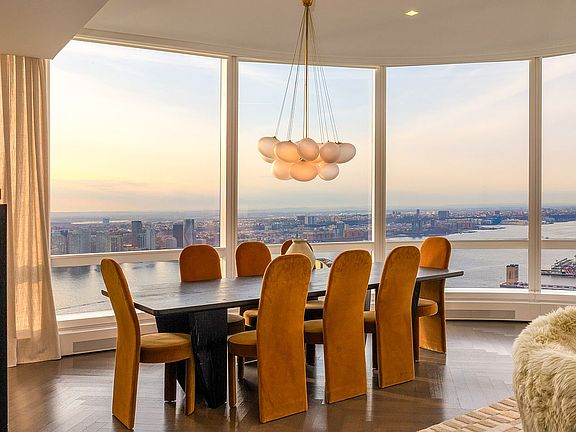 3rd image of 111 Murray St #50W