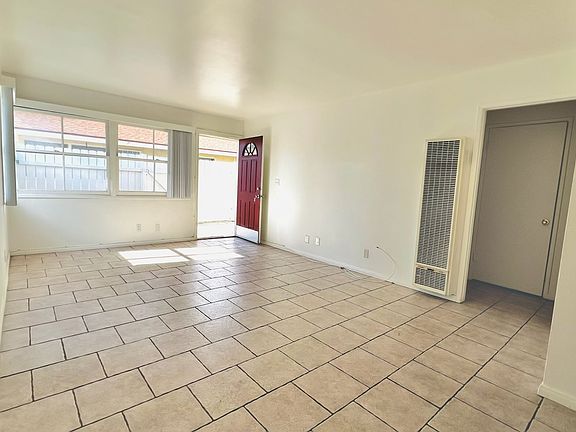 2nd image of 3325 Porter Ln #3325