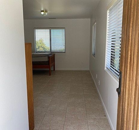 2nd image of 27720 Eastvale Rd #2B