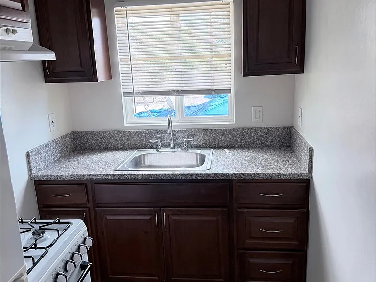 1248 Wesley Ave #A — Photo 6
