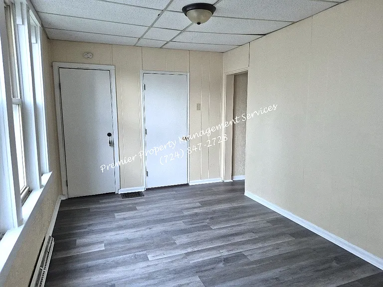 2412 7th Ave #1 — Photo 5