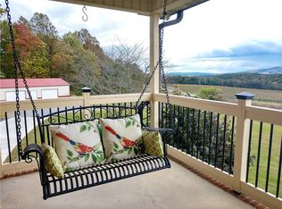 1129 Old Railroad Grade Rd, Thurmond, NC 28683