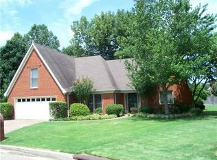8762 Bredbury Cv W, Cordova, TN 38016