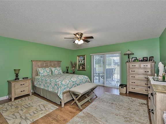 4th image of 304 N Bryce Ct