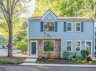 6630 Harvest Ml, Peachtree Corners, GA