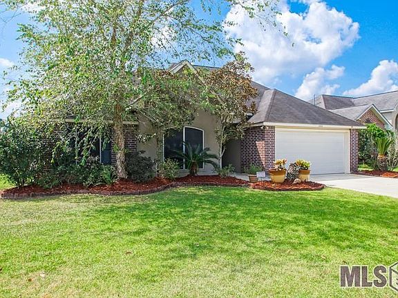 2nd image of 12838 Bonnie Bleu Dr