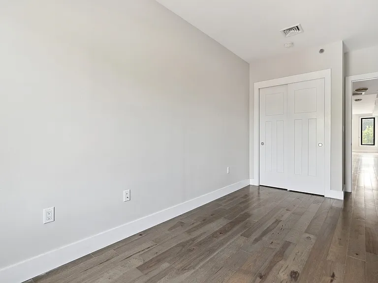 589 5th Ave #2R — Photo 12