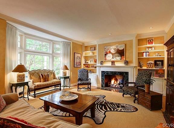 4th image of 13 Greenway Ln