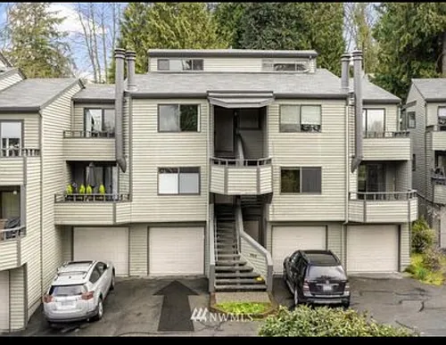7014 116th Ave NE #C Photo 1